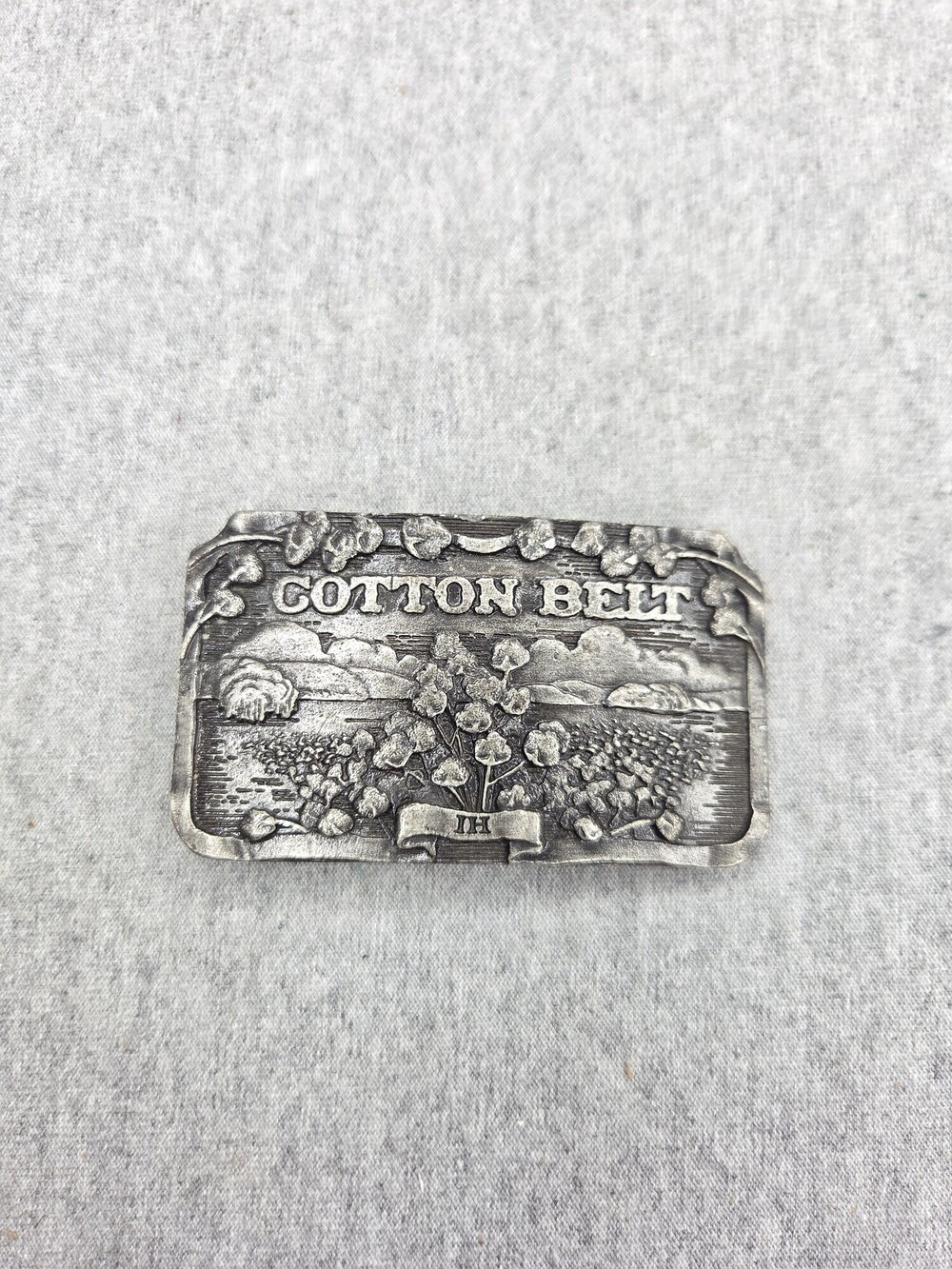 International Harvester Cotton Belt Buckle 1975 Bergamot Brass Works IH Vintage